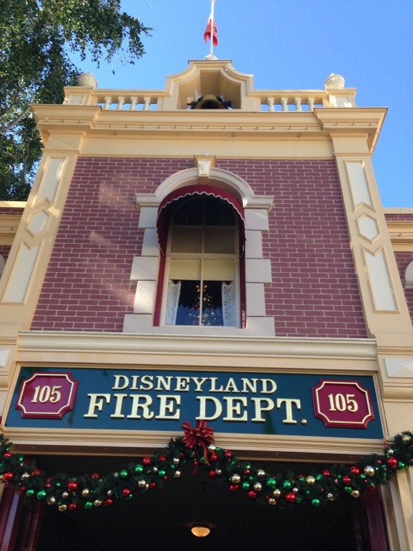disneyland fire house