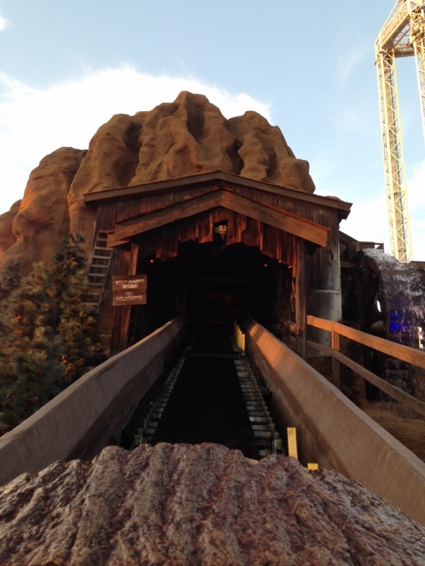 log ride