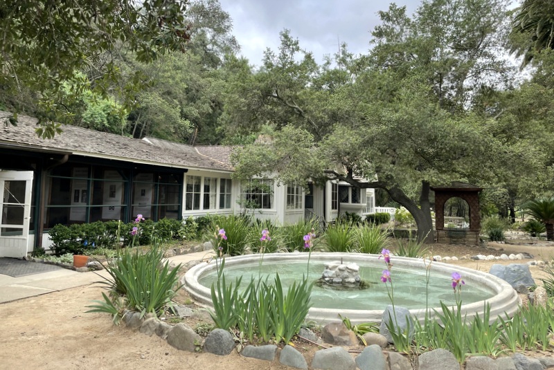 Modjeska House 