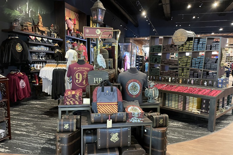 Warner Bros Studio Store 