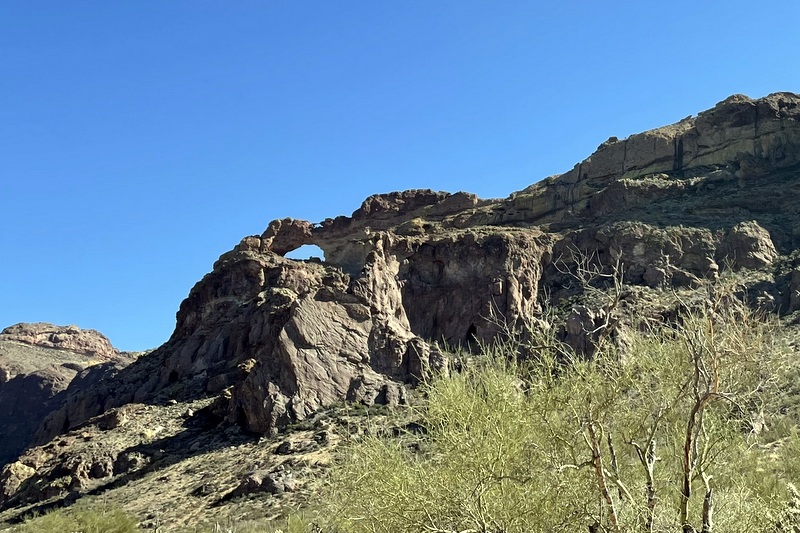 Double Arch Organ Pipe 
